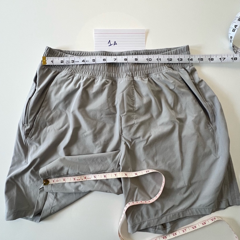 lululemon athletica Light Gray Men's Athletic Shorts - Picture 3 of 4